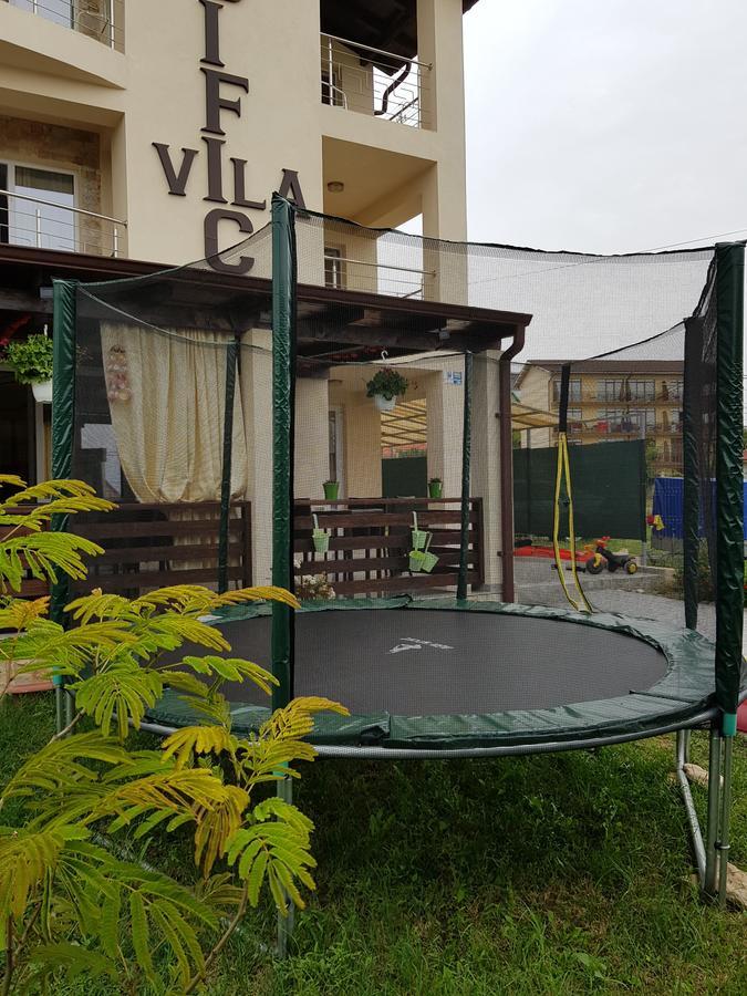 Vila Pacific 코스티네스티 외부 사진